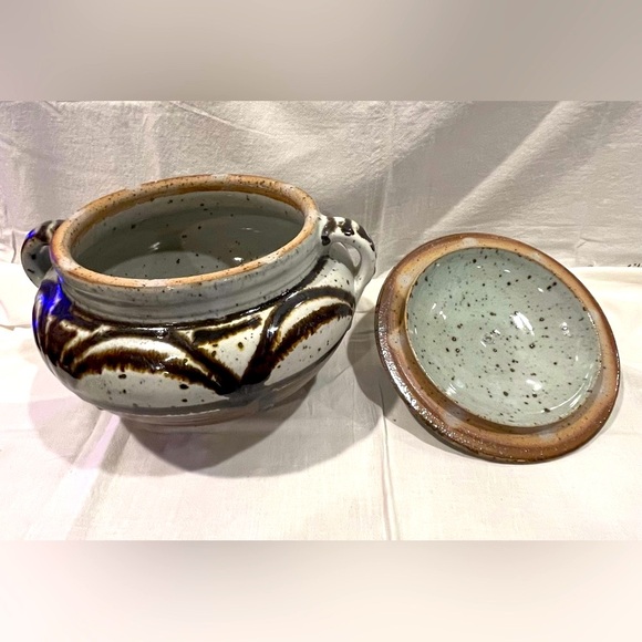 Vintage Handmade Wood-fired Large Bean Pot - Picture 2 of 4